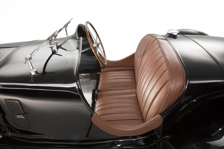 Интерьер Alfa Romeo 6C 1750 SS 1929 года  (фото 7 из 15)